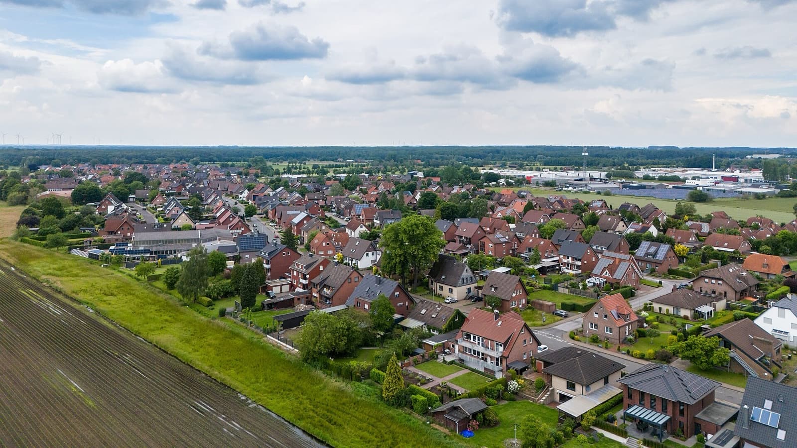 Do Drone Photos Actually Help a Listing Sell Faster?
